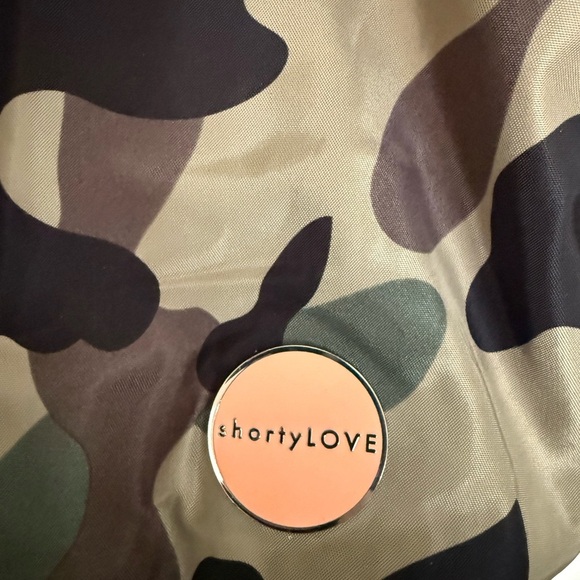 shortyLOVE Wonder Large Crossbody Bag - Picture 5 of 8